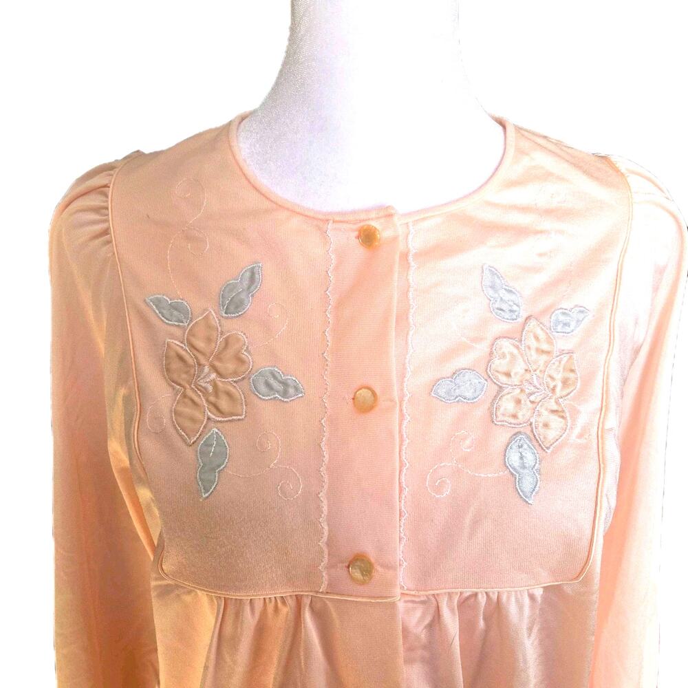 Vtg Shadow Line Women Size 34 Two Piece Embroidered Sleepwear Pale Peach Grandma
